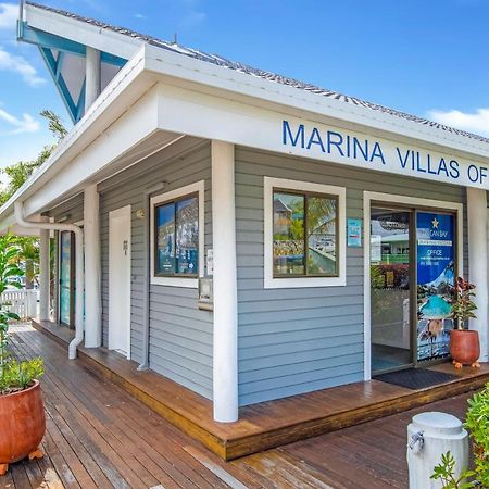 Tin Can Bay Marina Villas Екстер'єр фото