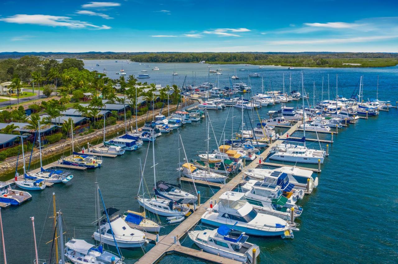 Tin Can Bay Marina Villas Екстер'єр фото