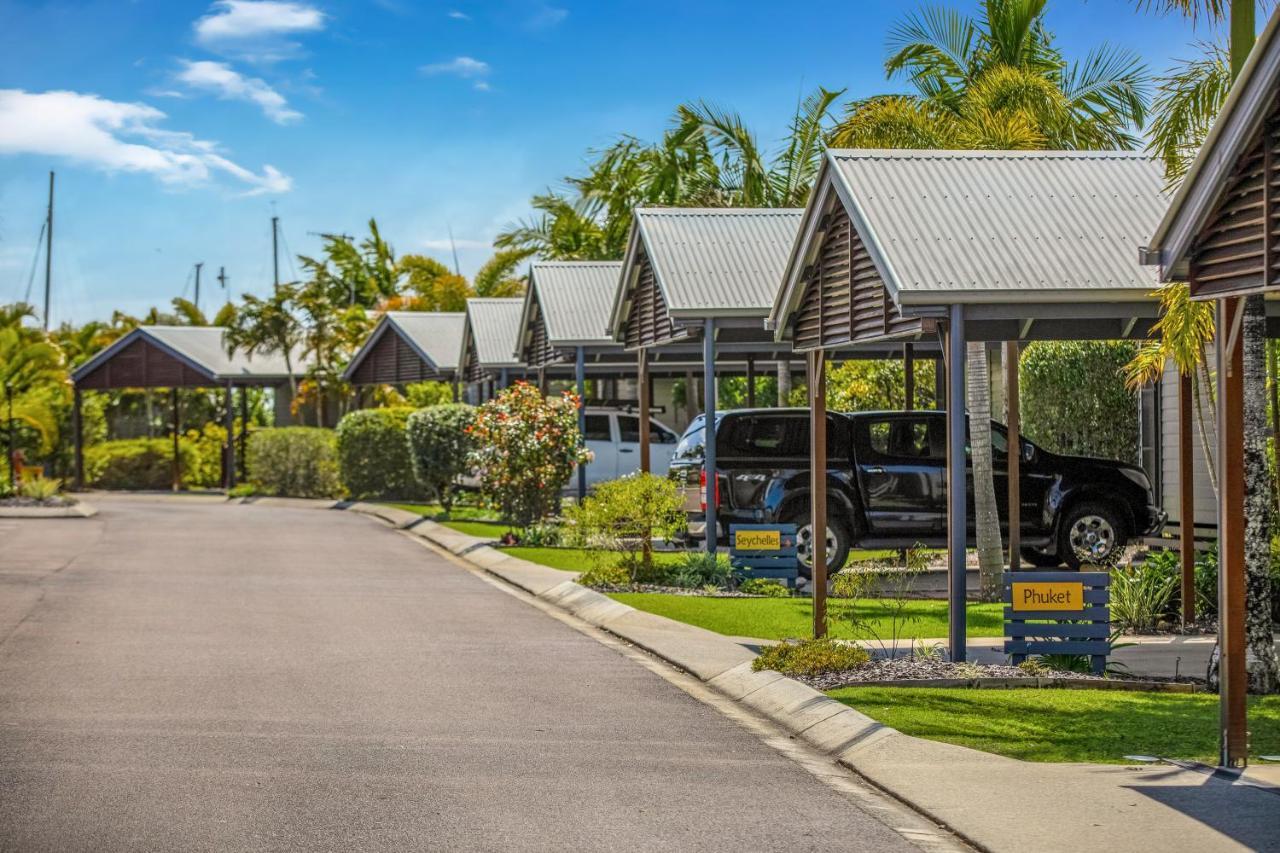Tin Can Bay Marina Villas Екстер'єр фото