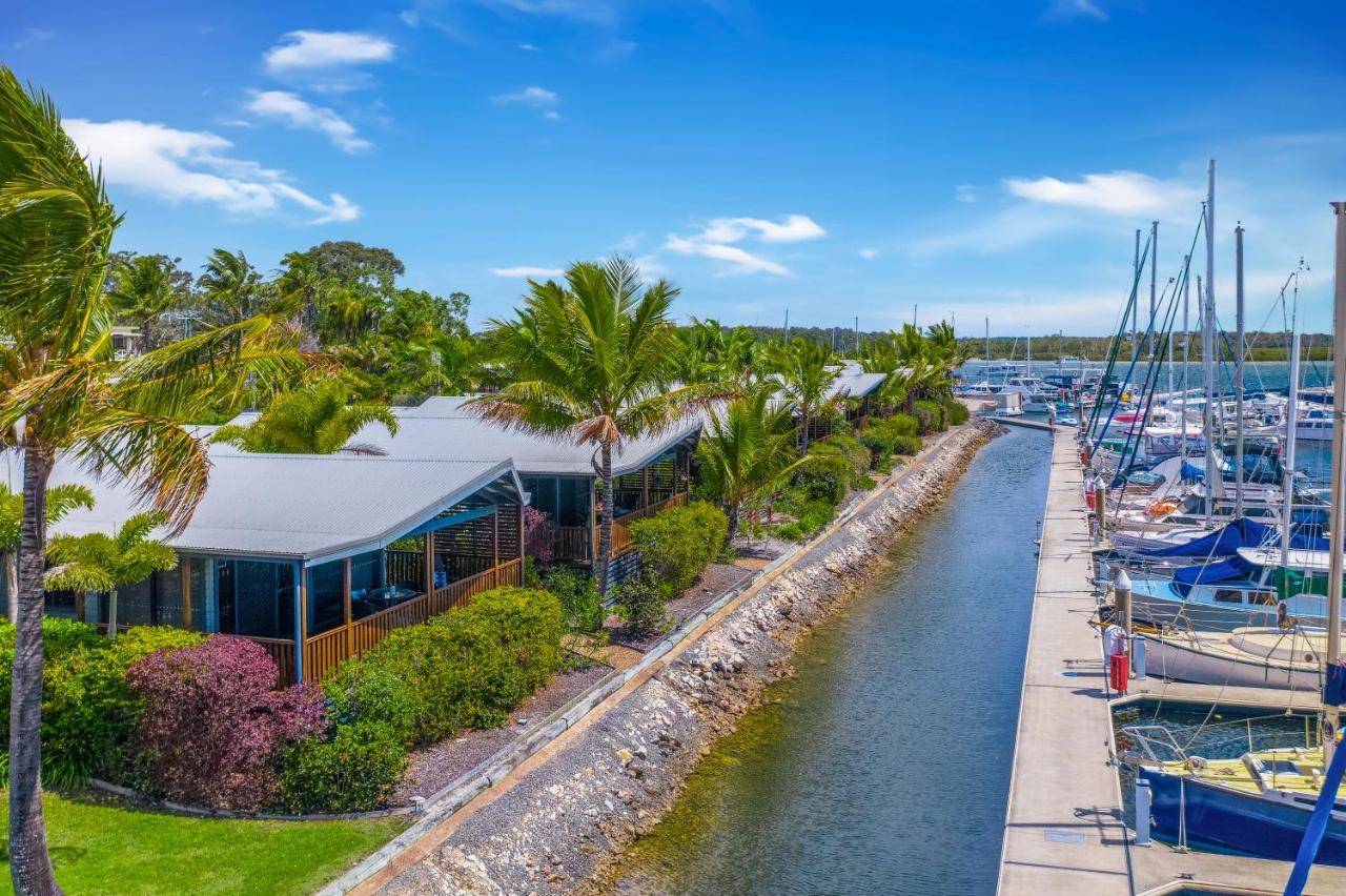 Tin Can Bay Marina Villas Екстер'єр фото